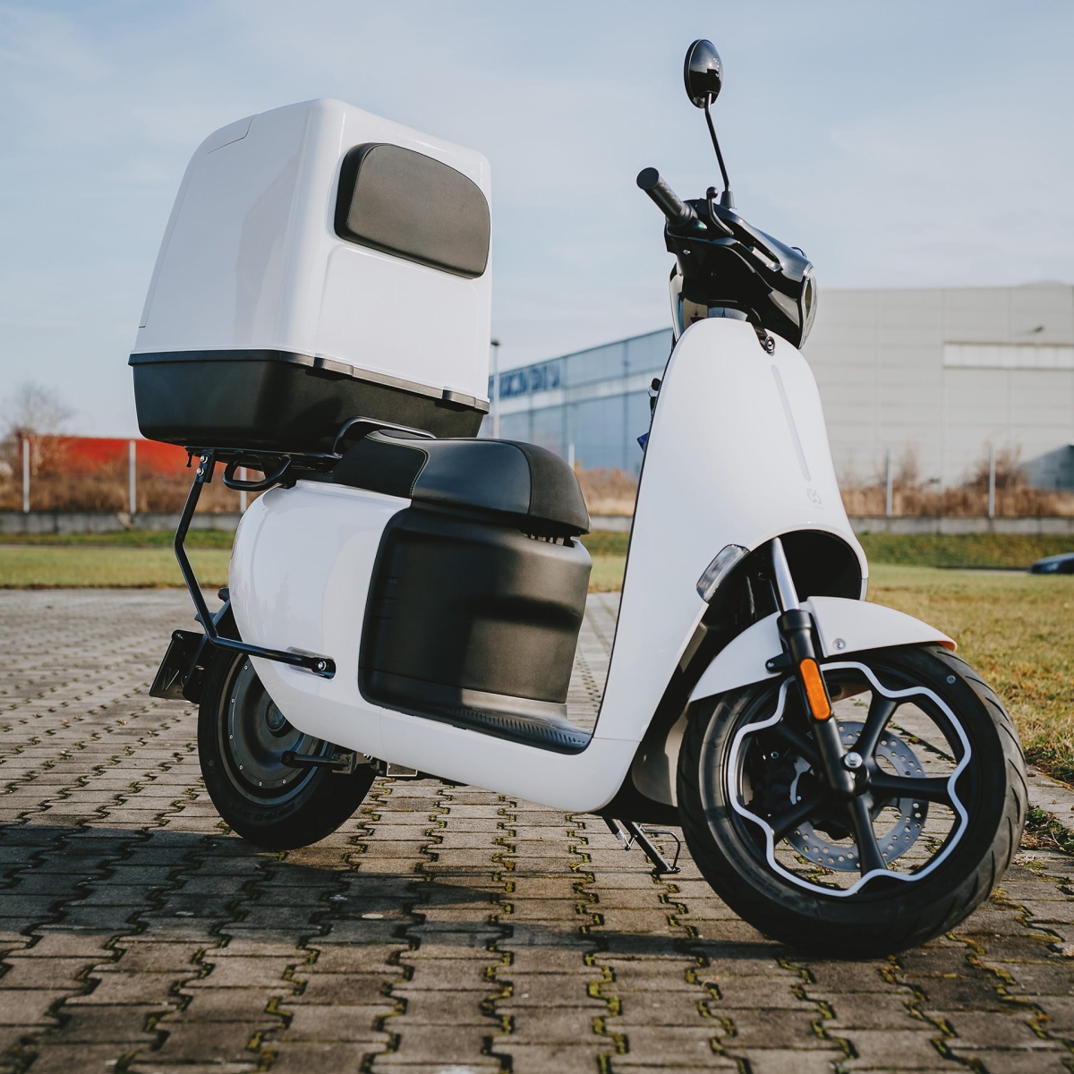 Skuter elektryczny Platinet ES1 Delivery Version