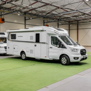 CAMPER FORD WEINSBERG CaraCompact Suite 700 MEG (2025) AUTOMAT